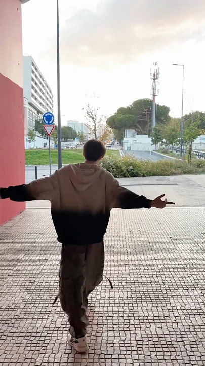 Fandom-recommended wallpaper image of Sung Hanbin (ZEROBASEONE)