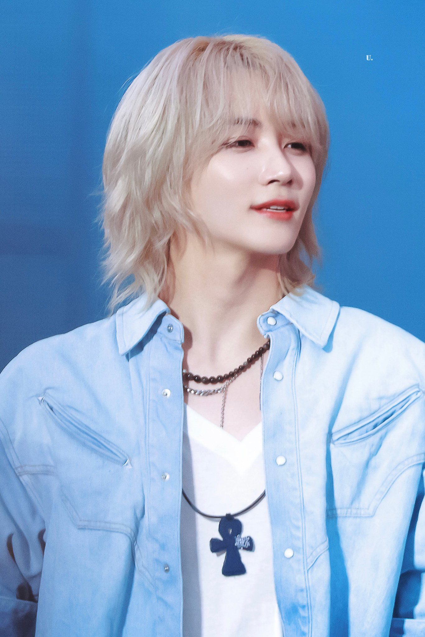 Recent activity shot of Jeonghan (SEVENTEEN)