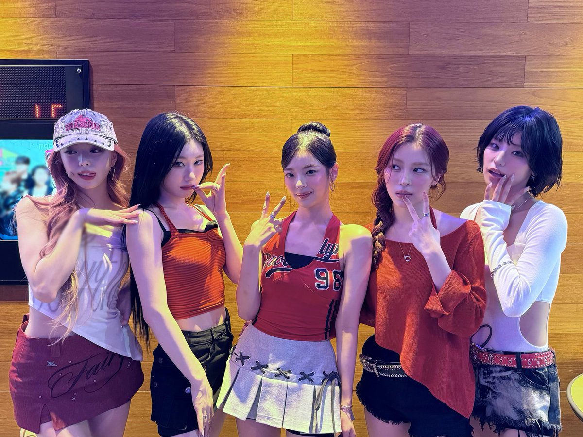 Recent activity shot of ITZY