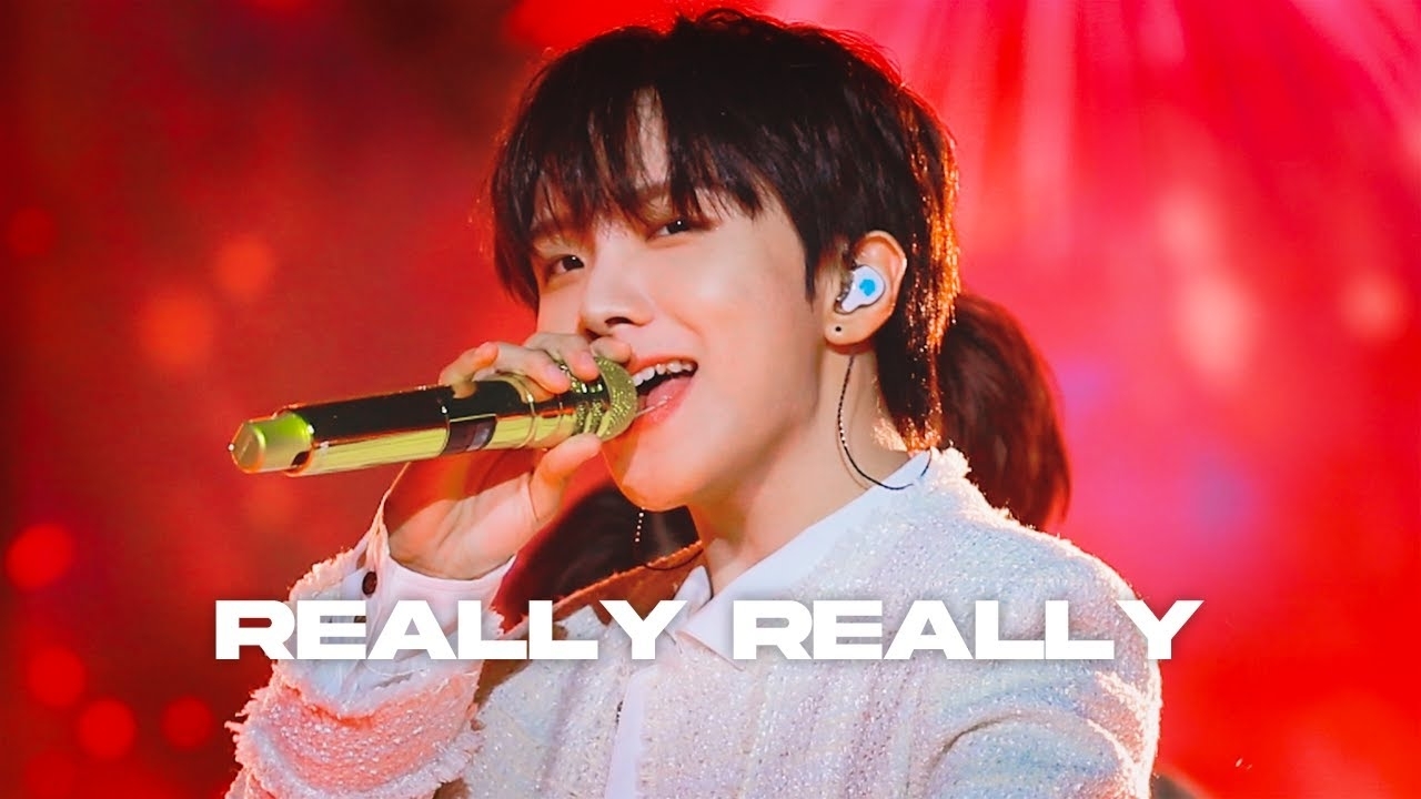 A moment captured by Woonhak (BOYNEXTDOOR)'s fan