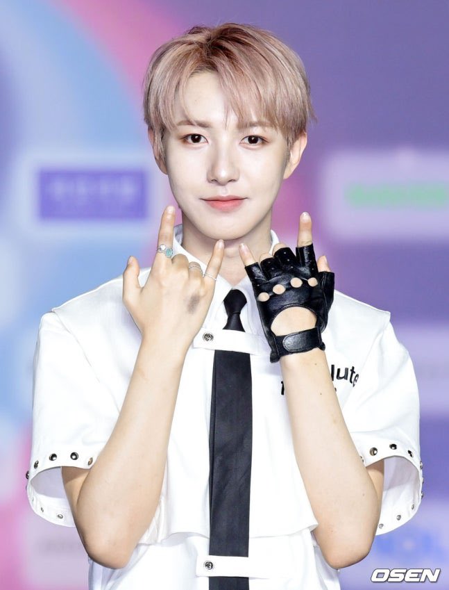 仁俊 (NCT DREAM)的幕后花絮
