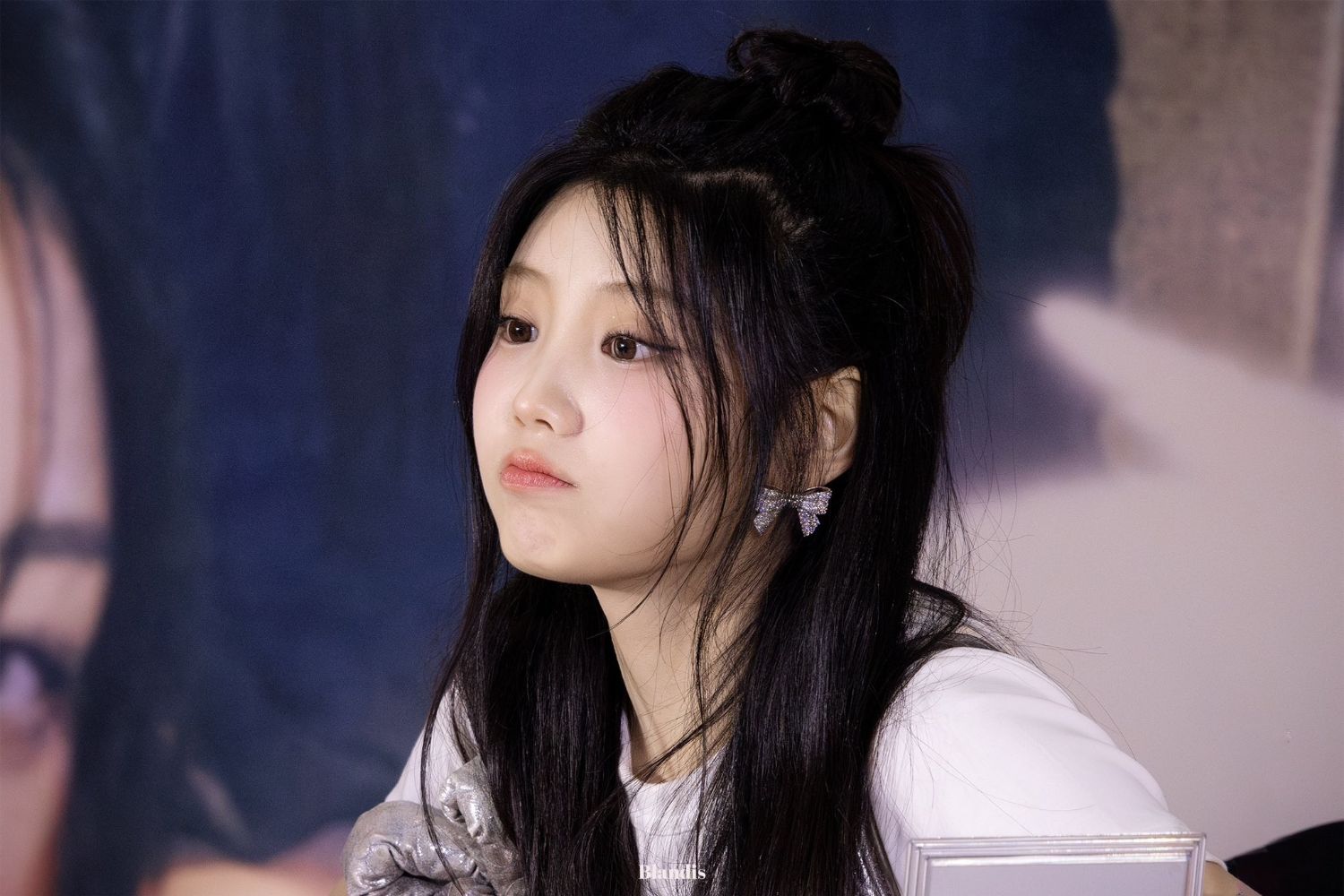 Recent activity shot of Wonhee (ILLIT)