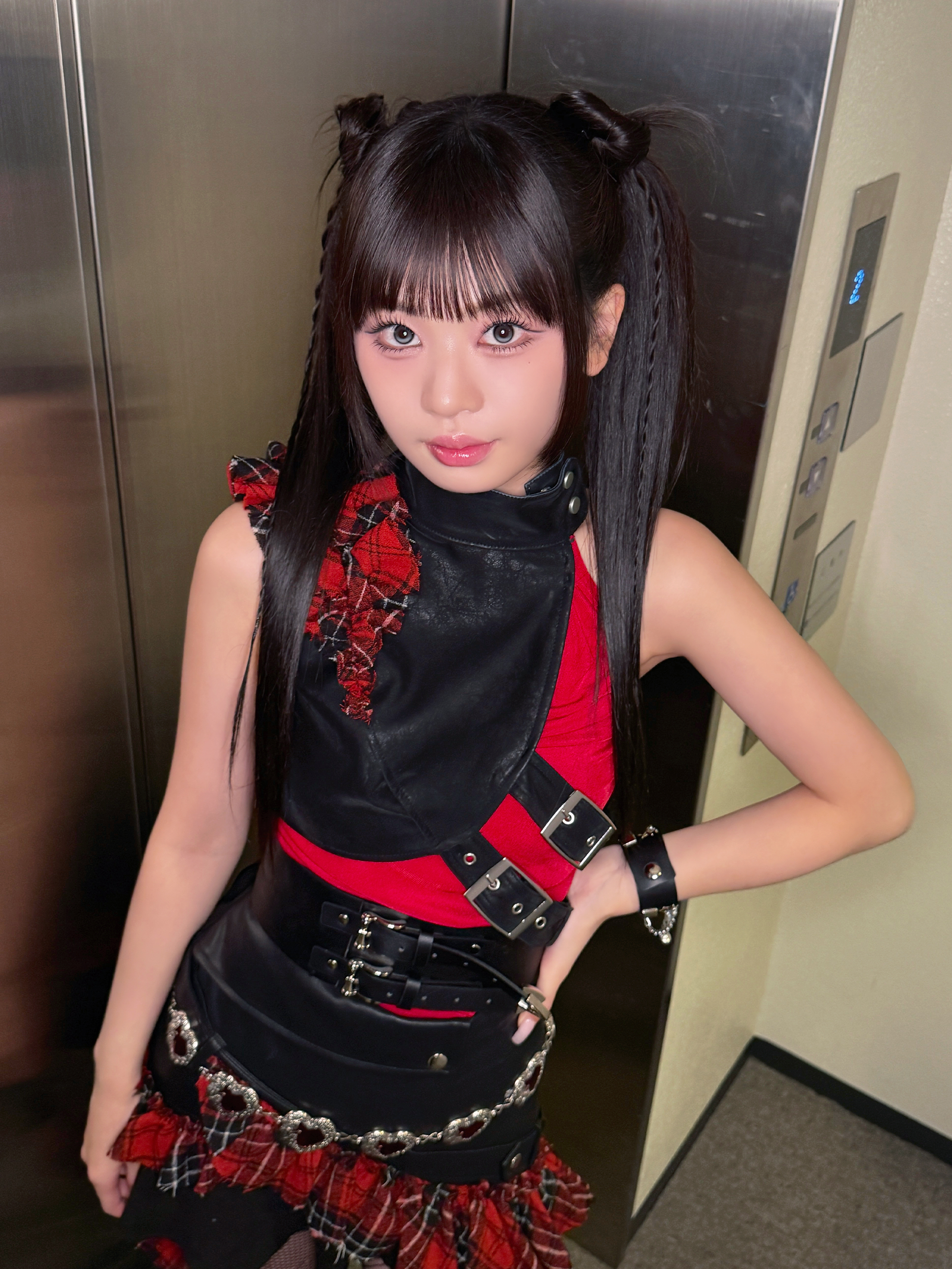 A moment captured by Murakami Rinon (ME:I)'s fan