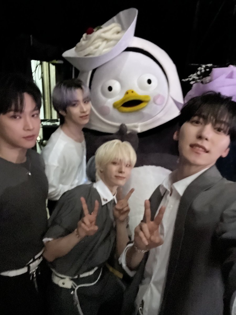 A moment captured by ONEUS's fan
