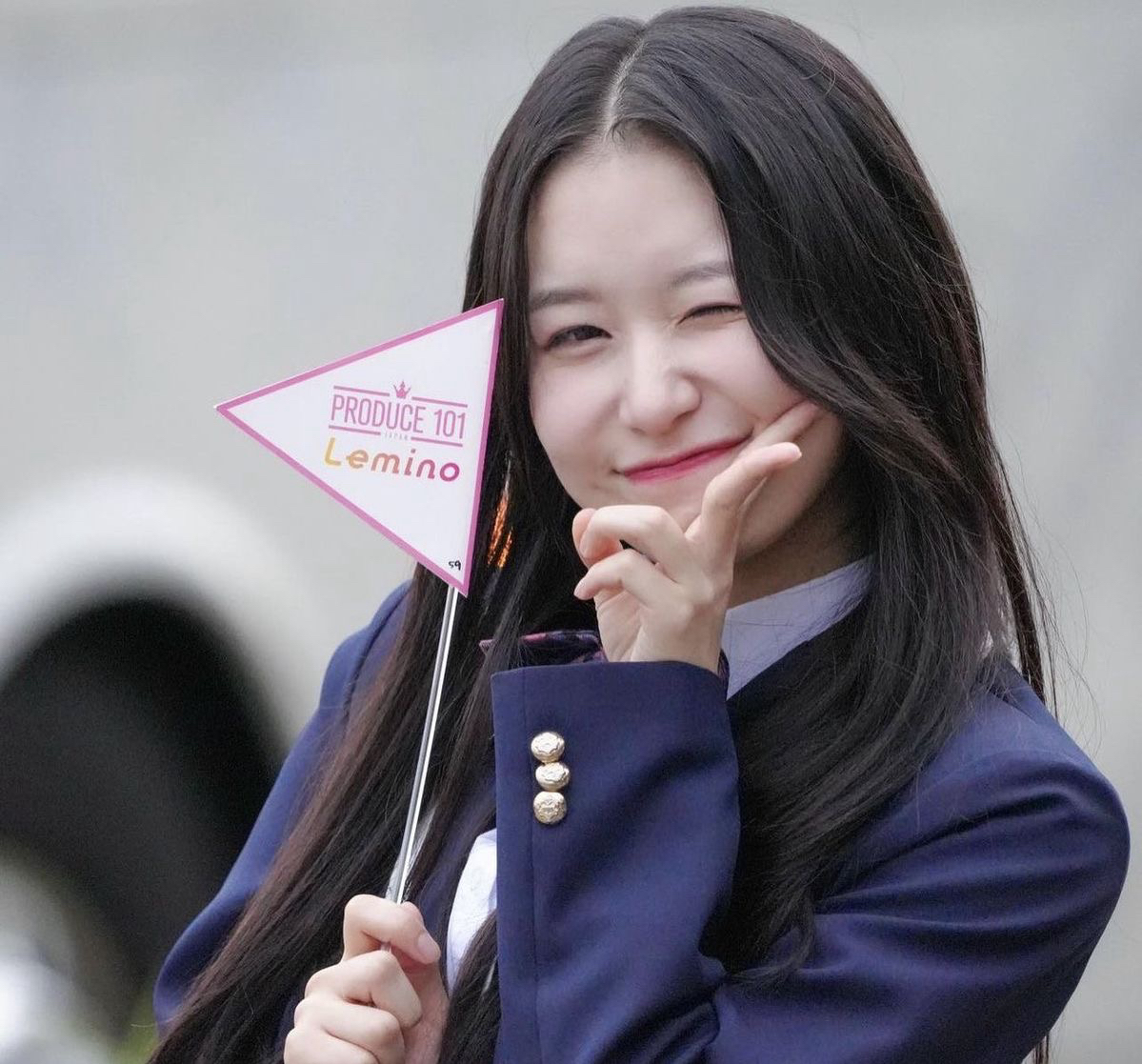 Behind-the-scenes cut of Kasahara Momona (ME:I)