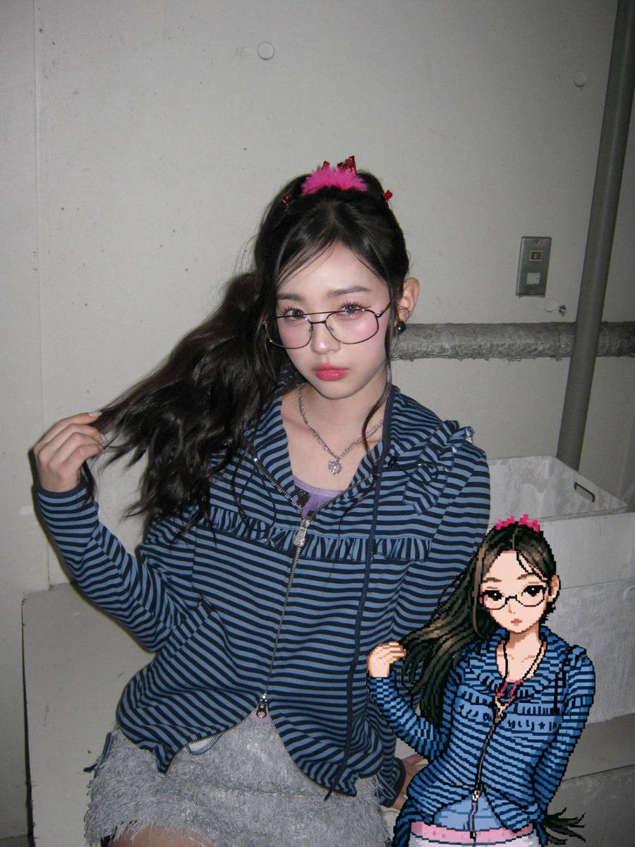 Latest photo of tripleS