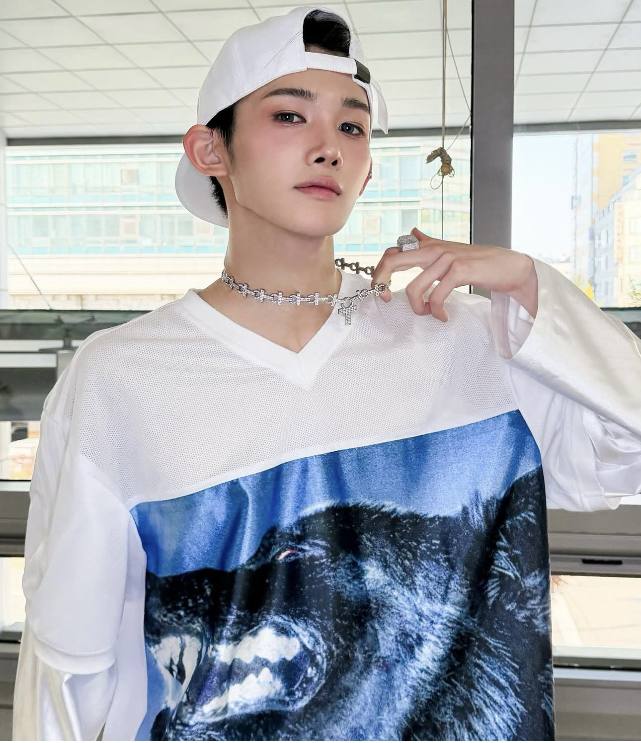 Recent activity shot of Jo (&TEAM)