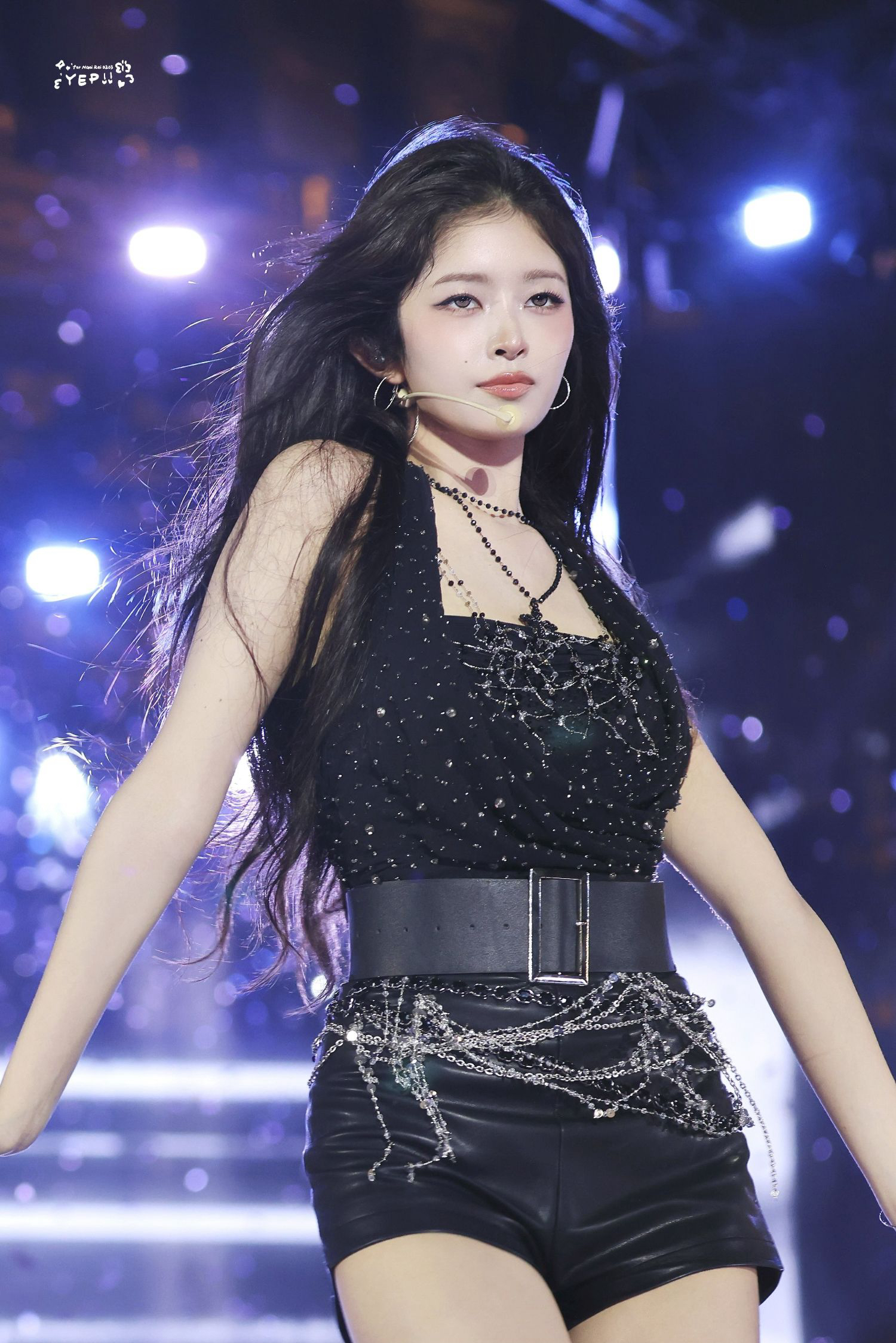 Behind-the-scenes cut of IVE