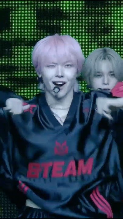 Nicholas (&TEAM)的幕后花絮