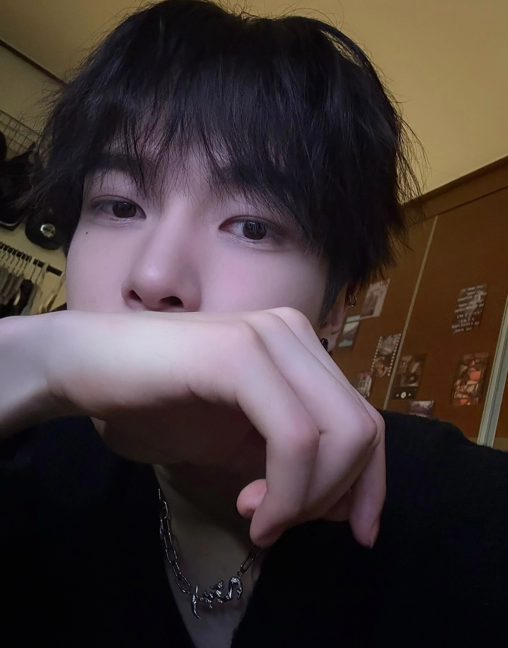 Recent activity shot of Lee Junhyuk (POLARIX)