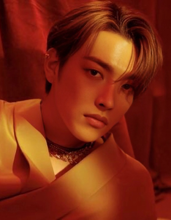 A moment captured by Hongjoong (ATEEZ)'s fan