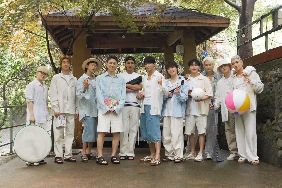 Latest photo of SEVENTEEN