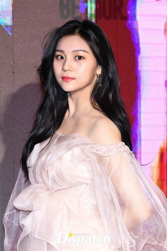 Behind-the-scenes cut of Umji (GFRIEND, VIVIZ)