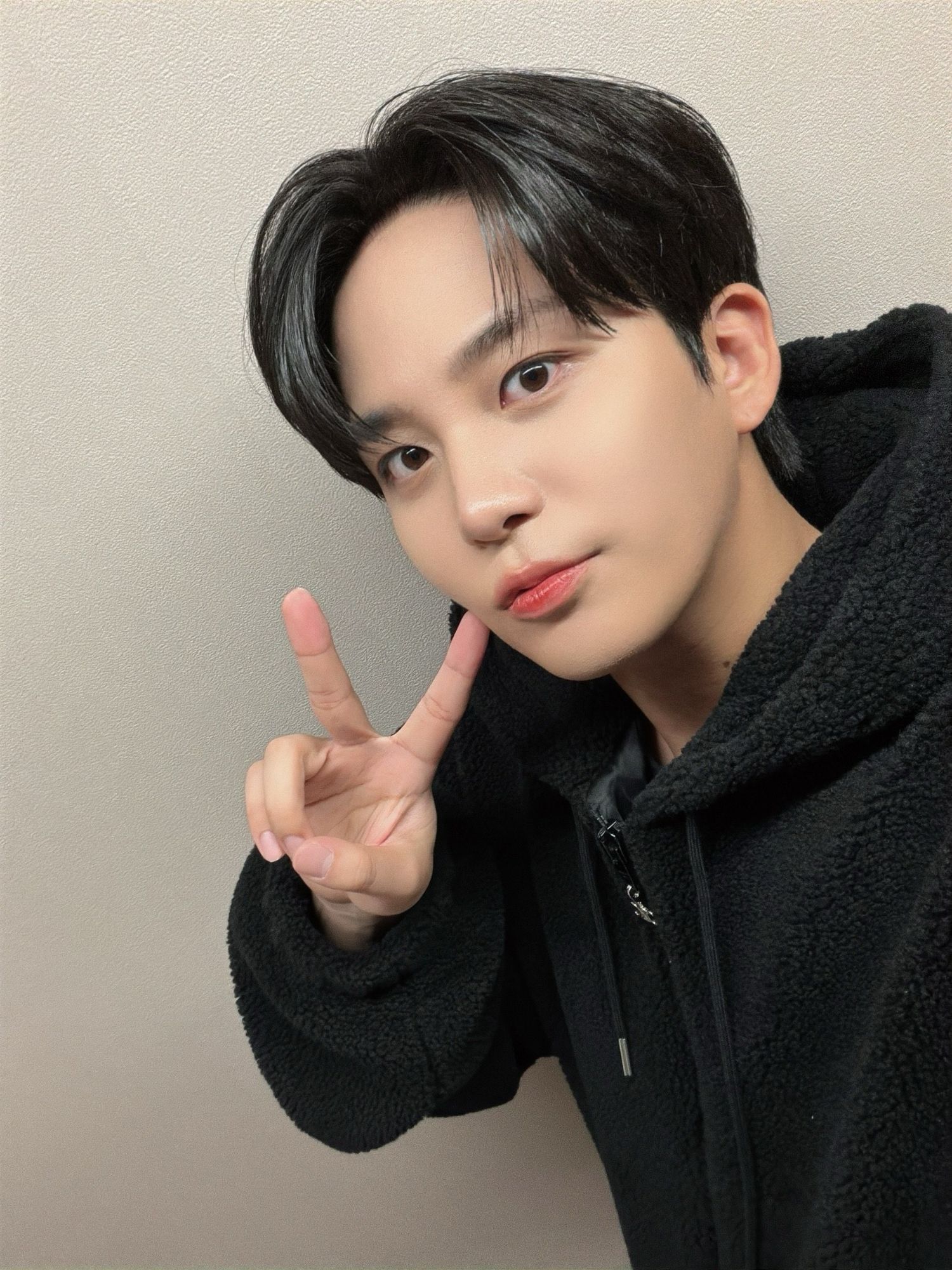 Behind-the-scenes cut of Jongho (ATEEZ)