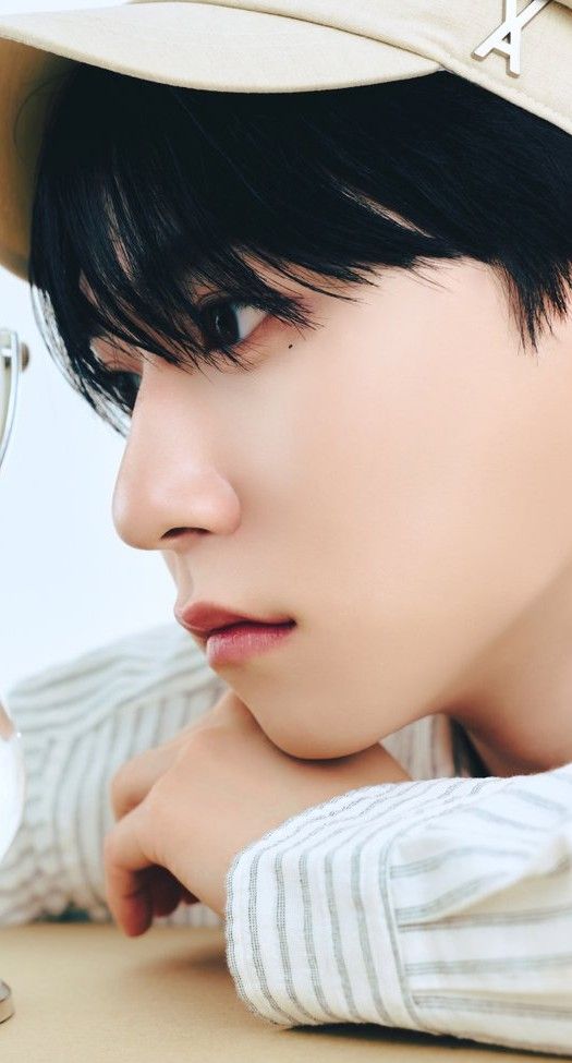 Recent activity shot of Keonhee (ONEUS)