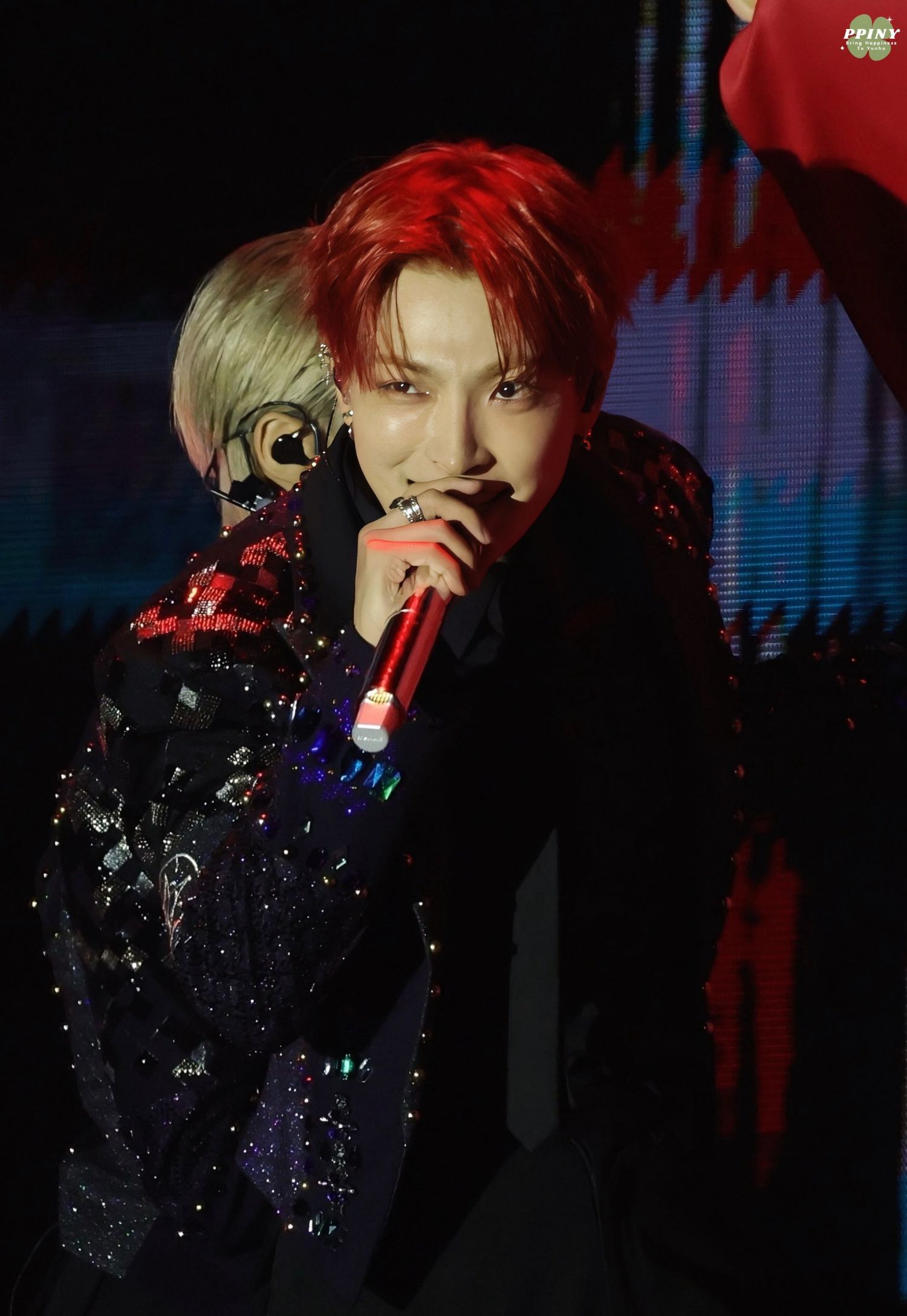 홍중 (에이티즈)의 최신 사진