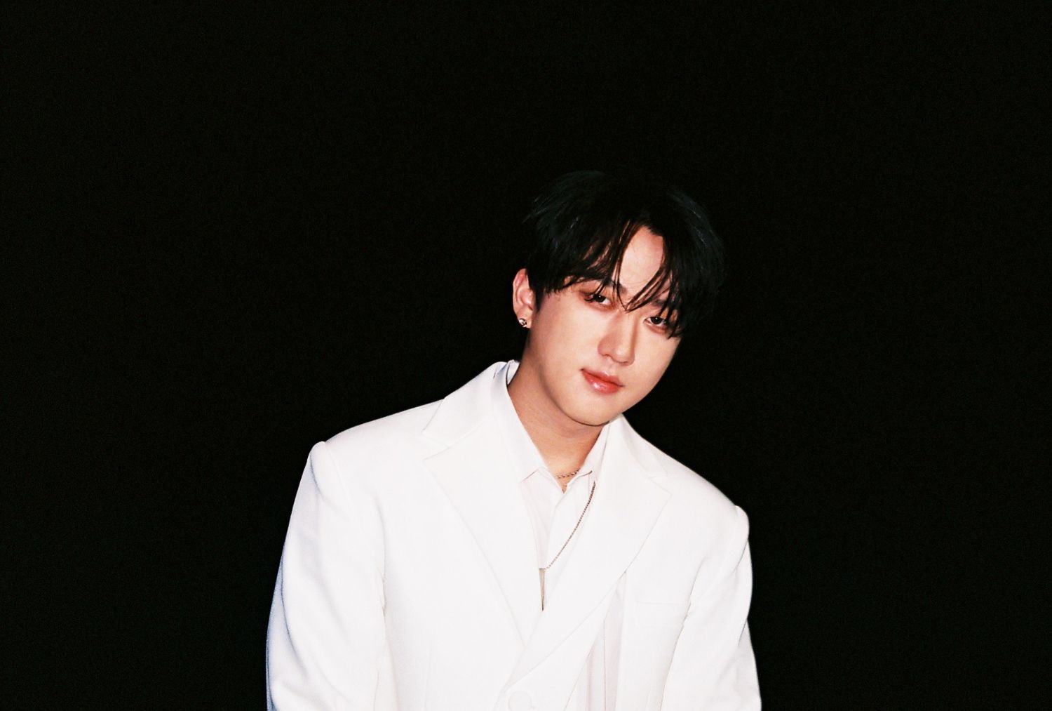Behind-the-scenes cut of Changbin (Stray Kids)
