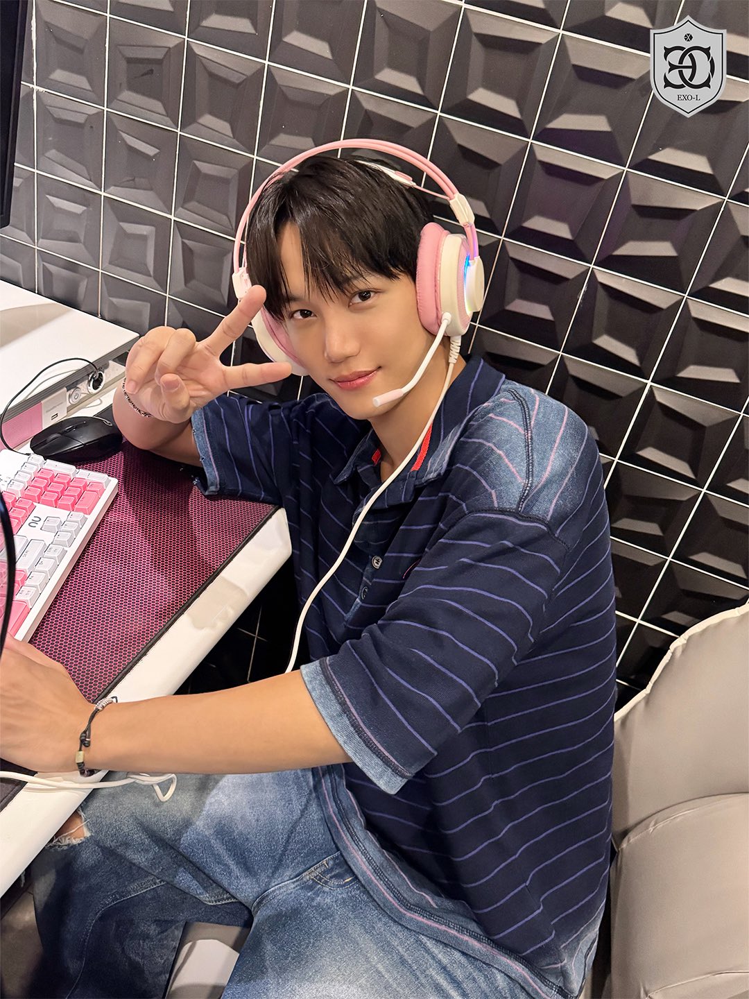 Kai (EXO)粉絲拍下的瞬間