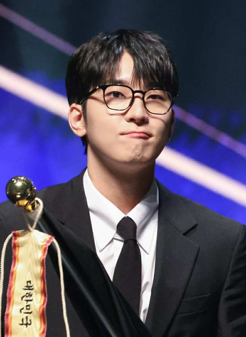 A moment captured by Wonwoo (SEVENTEEN)'s fan