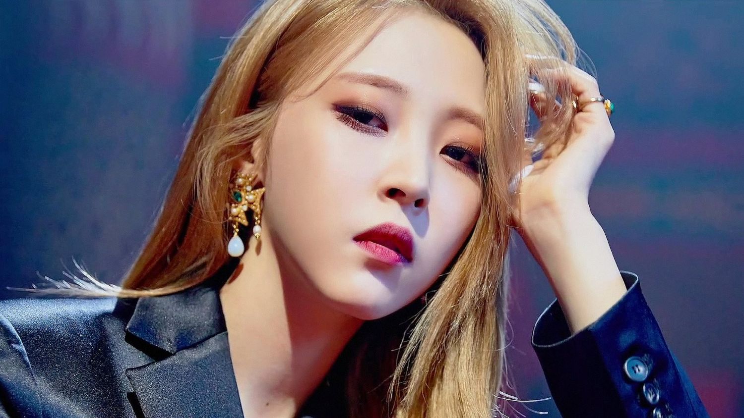 Latest photo of Moonbyul (MAMAMOO)