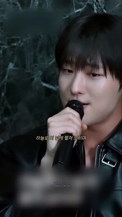 WOODZの舞台裏ショット