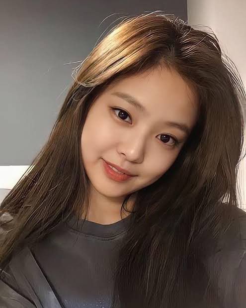 Latest photo of Jennie (BLACKPINK)