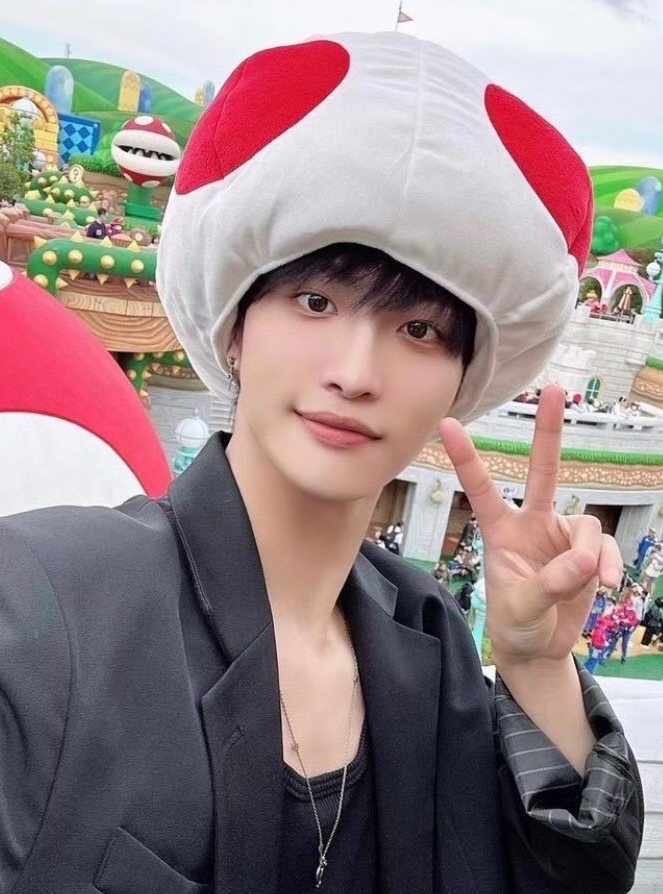 Behind-the-scenes cut of Seonghwa (ATEEZ)