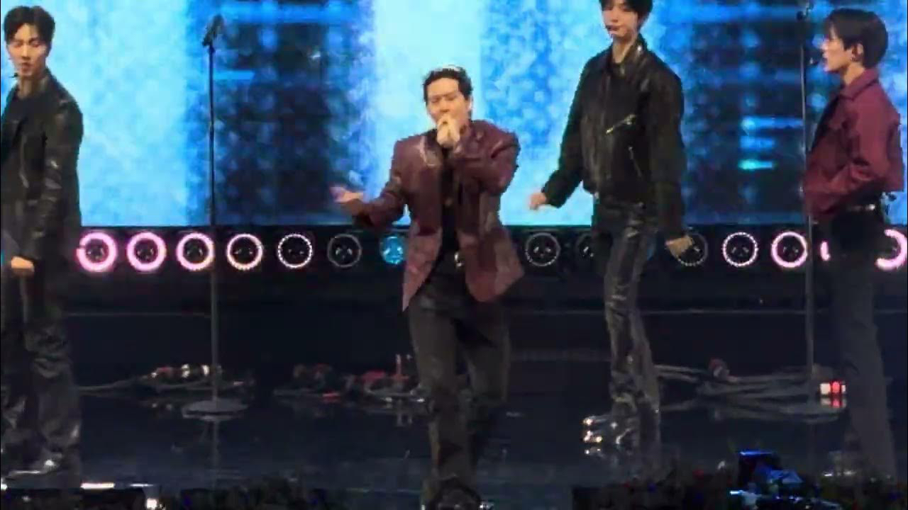 Momen yang diabadikan oleh penggemar MONSTA X