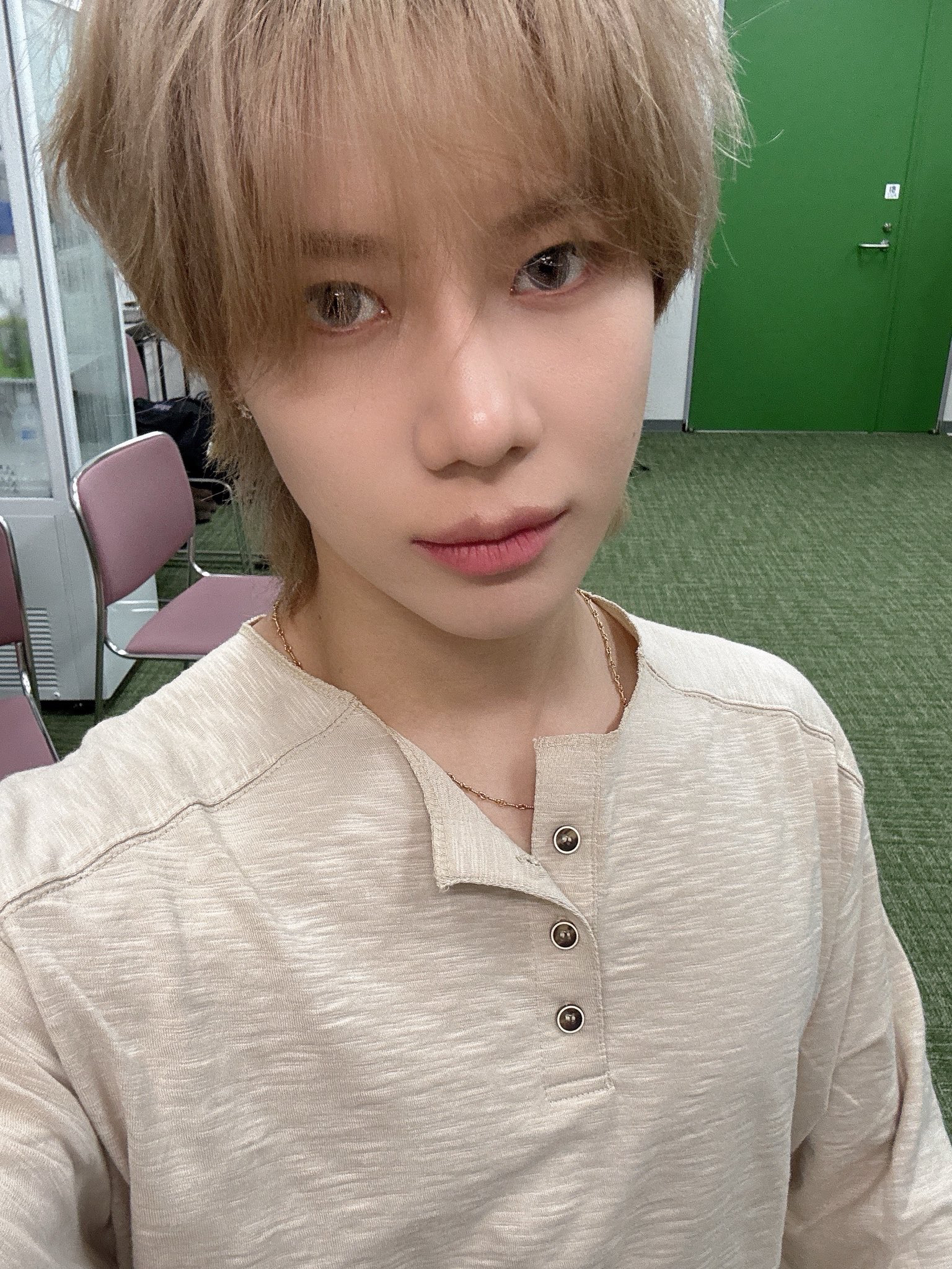 Behind-the-scenes cut of Taemin (SHINee)