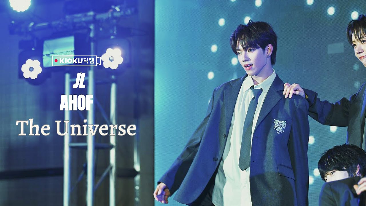 A moment captured by JL (AHOF)'s fan