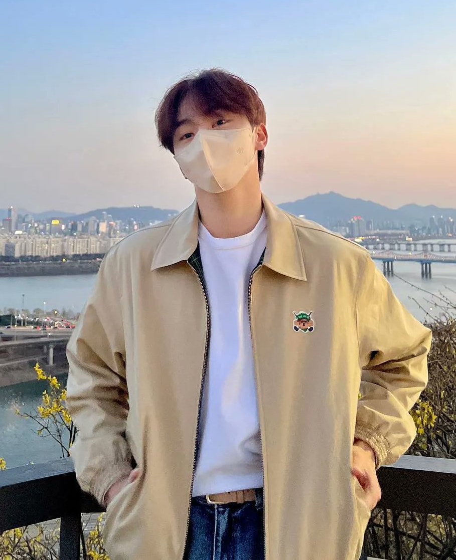 Recent activity shot of Seungkwan (SEVENTEEN)