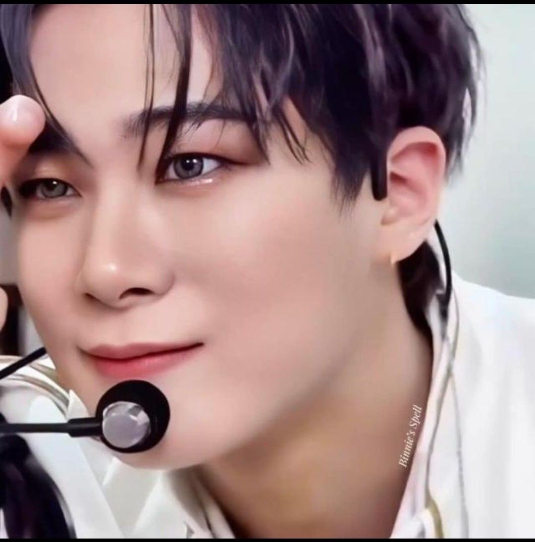 Recent activity shot of Moonbin (ASTRO)