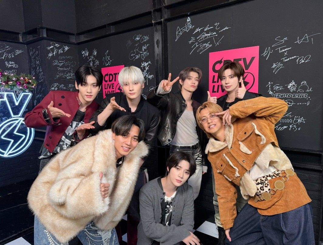 Foto terbaru Taehyun (TOMORROW X TOGETHER)