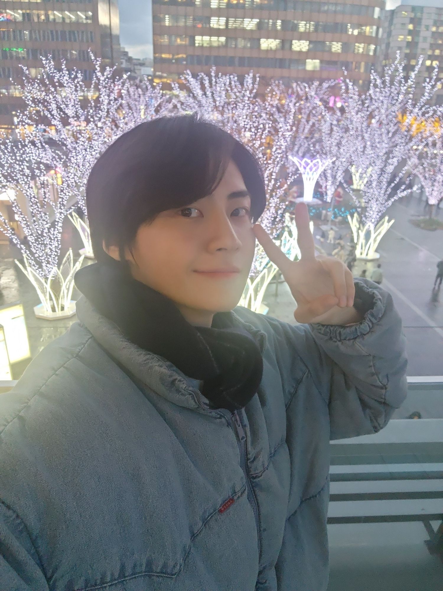 Recent activity shot of Lee Jinhyuk