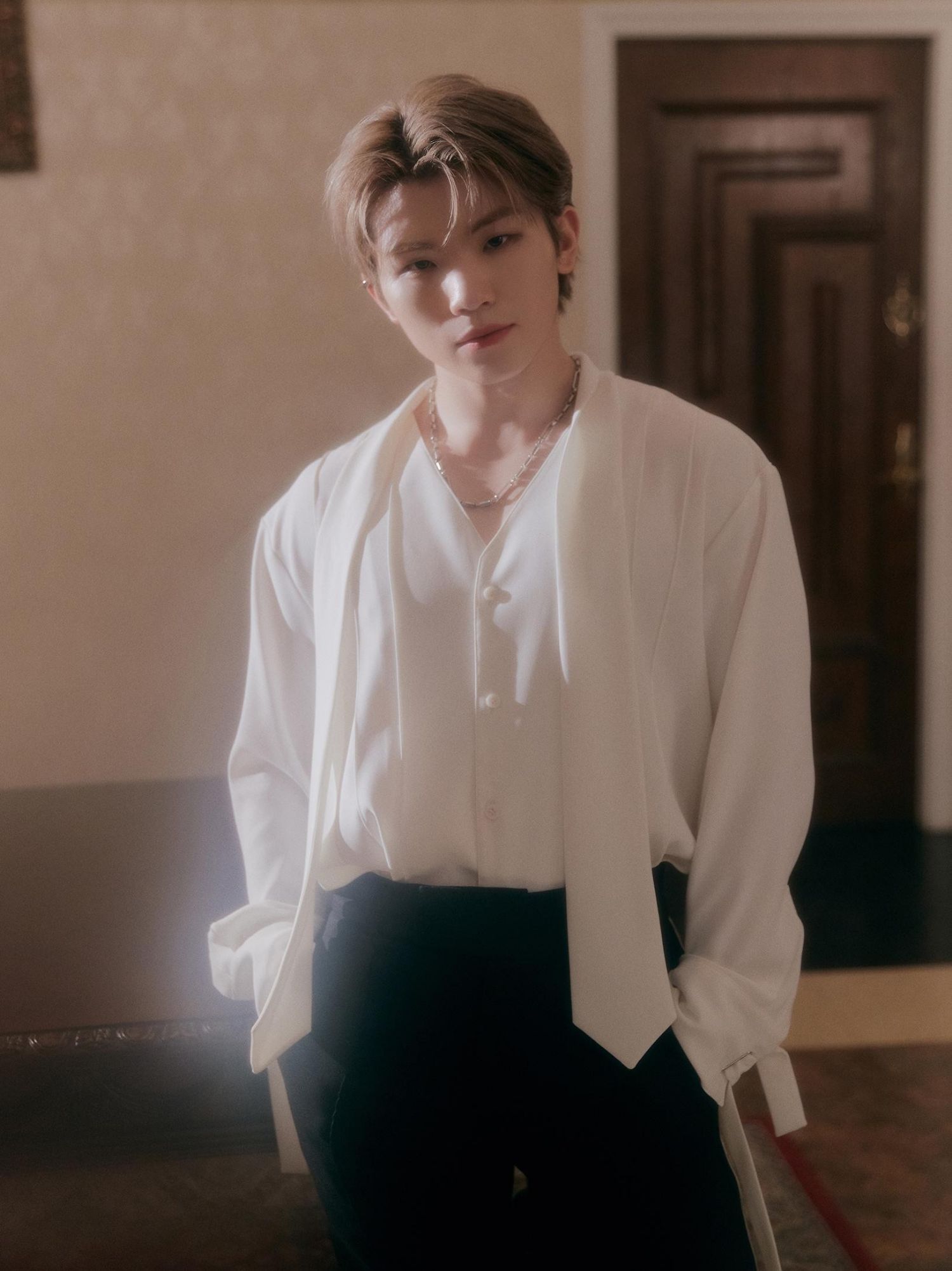 Behind-the-scenes cut of Woozi (SEVENTEEN)