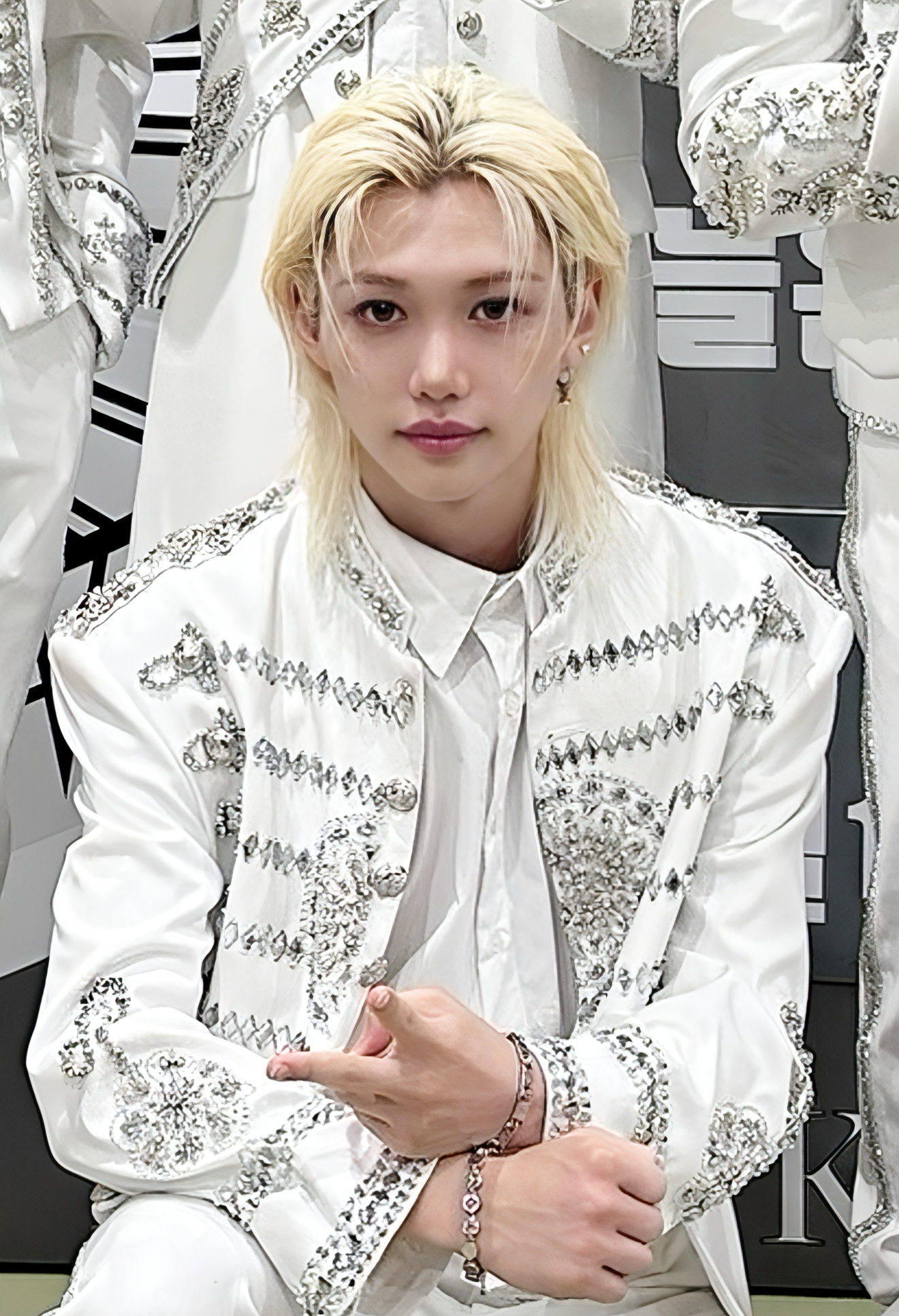 Behind-the-scenes cut of Felix (Stray Kids)
