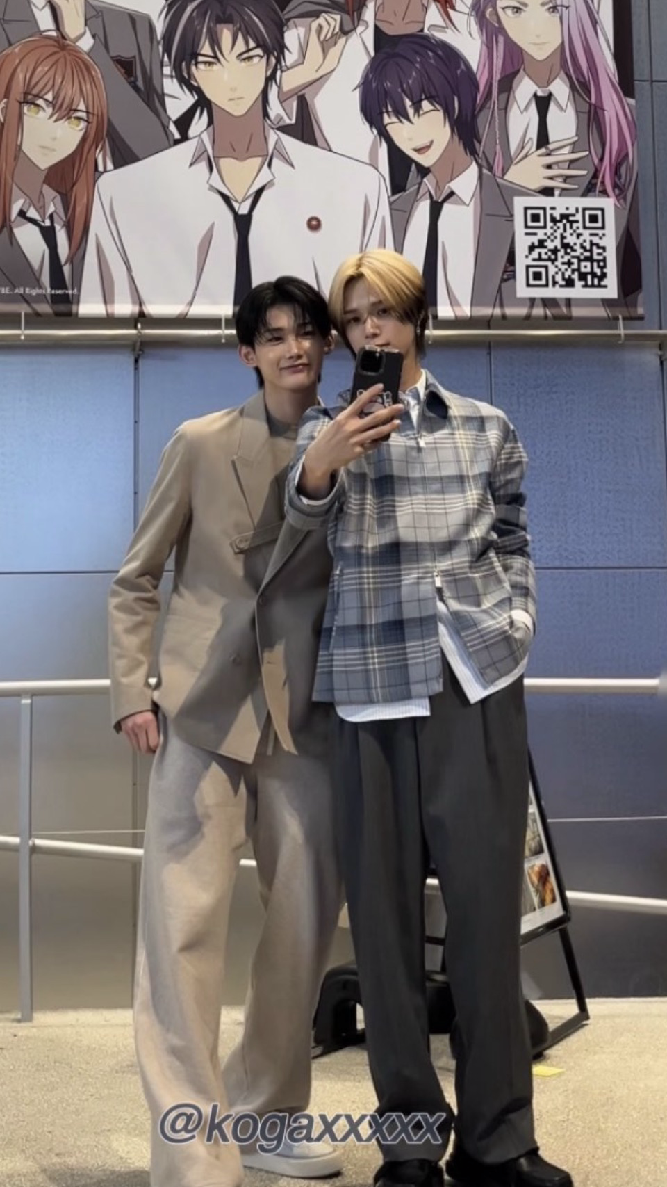 A moment captured by K (&TEAM)'s fan