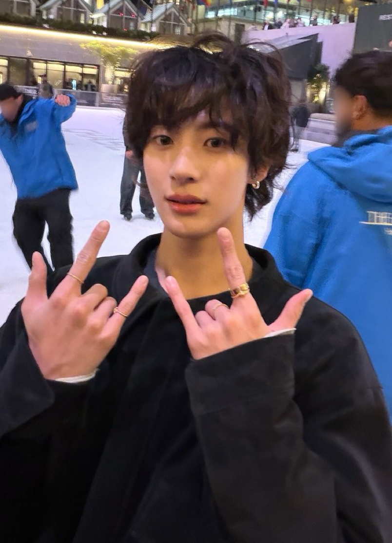 Anton (RIIZE)的最新照片