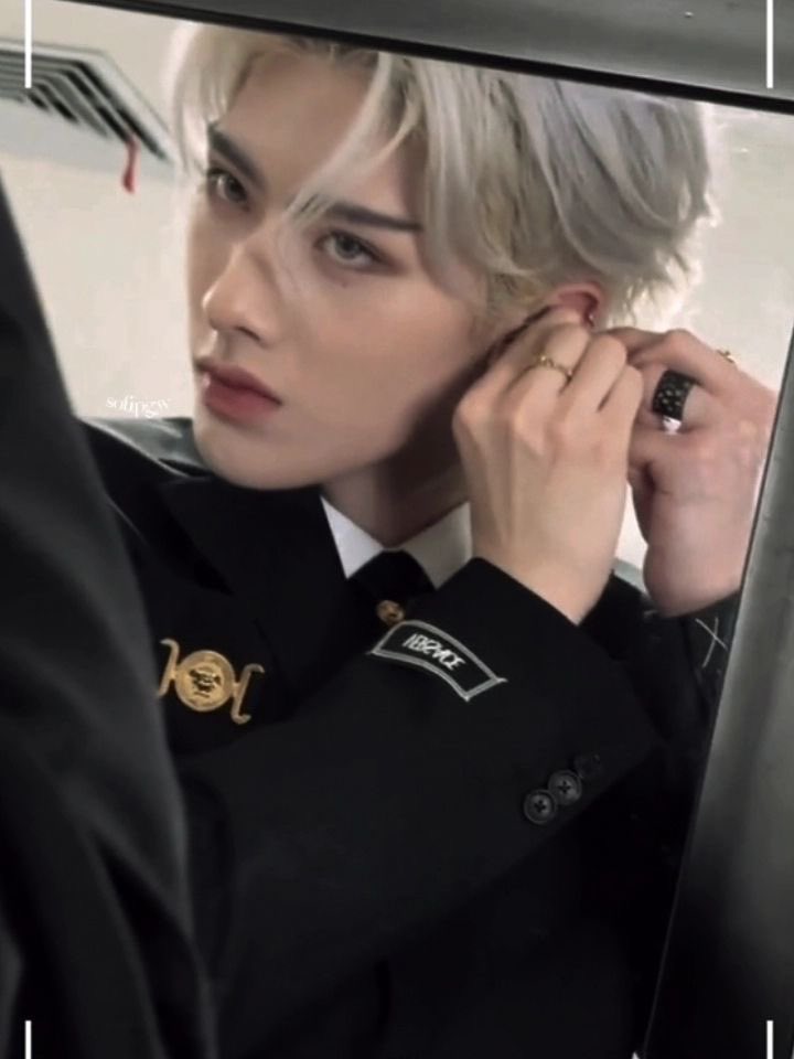 Latest photo of Ricky (ZEROBASEONE)