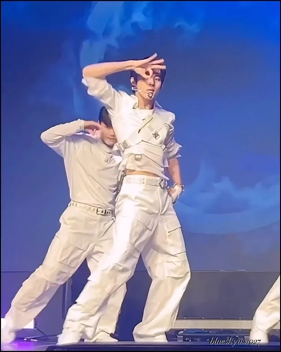 A moment captured by Kim Wooseok's fan