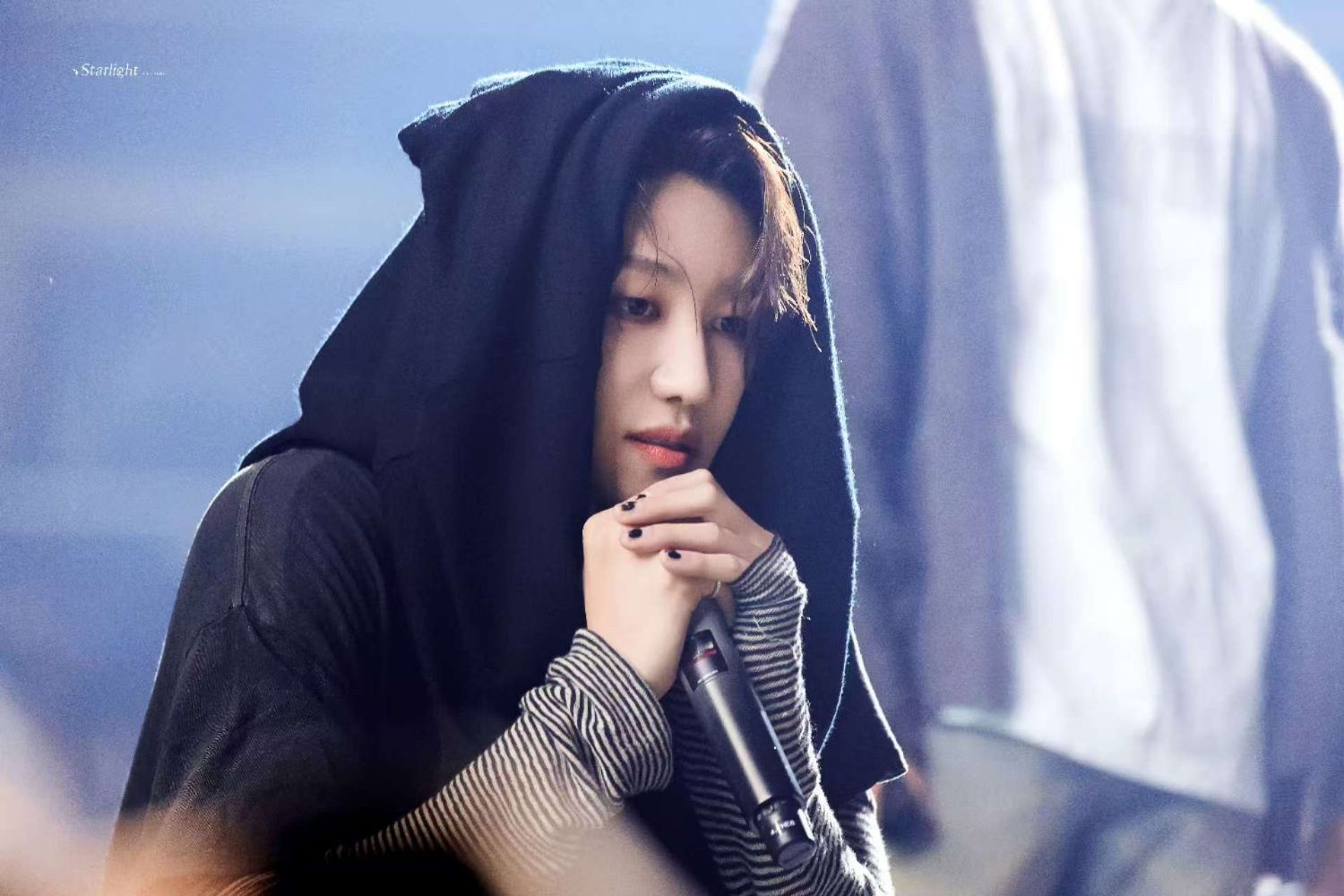 A moment captured by The 8 (SEVENTEEN)'s fan