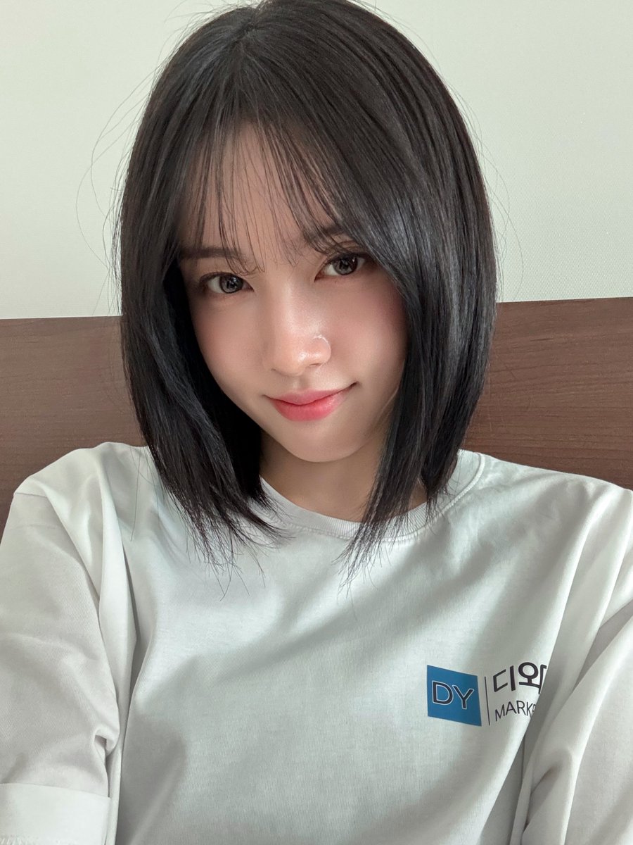 Latest photo of STAYC
