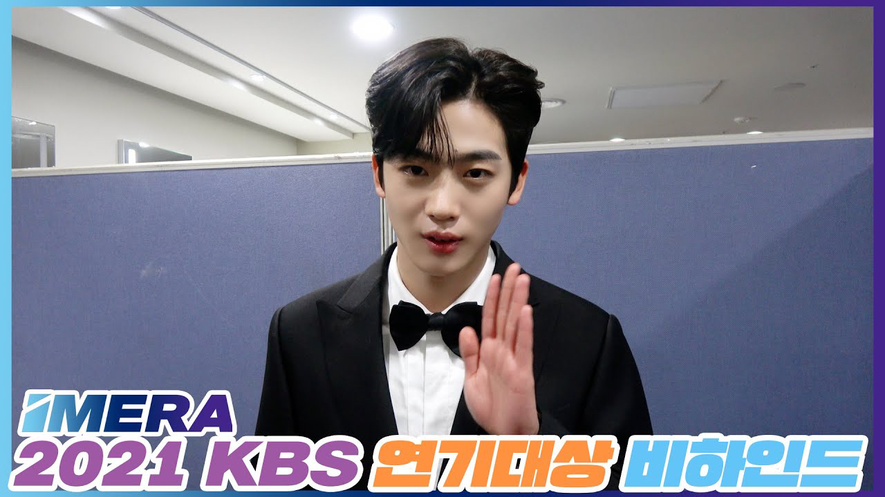 Momen yang diabadikan oleh penggemar Kim Yohan (WEi)