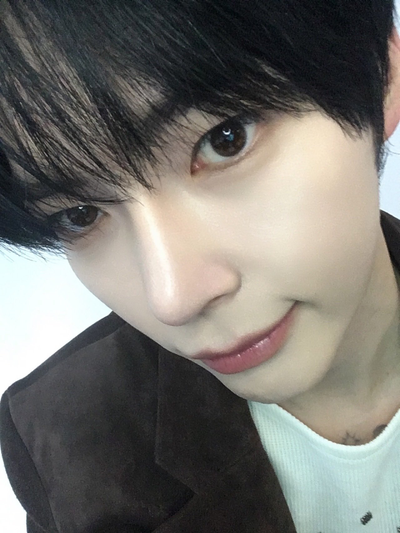 成韩彬 (ZEROBASEONE)的幕后花絮