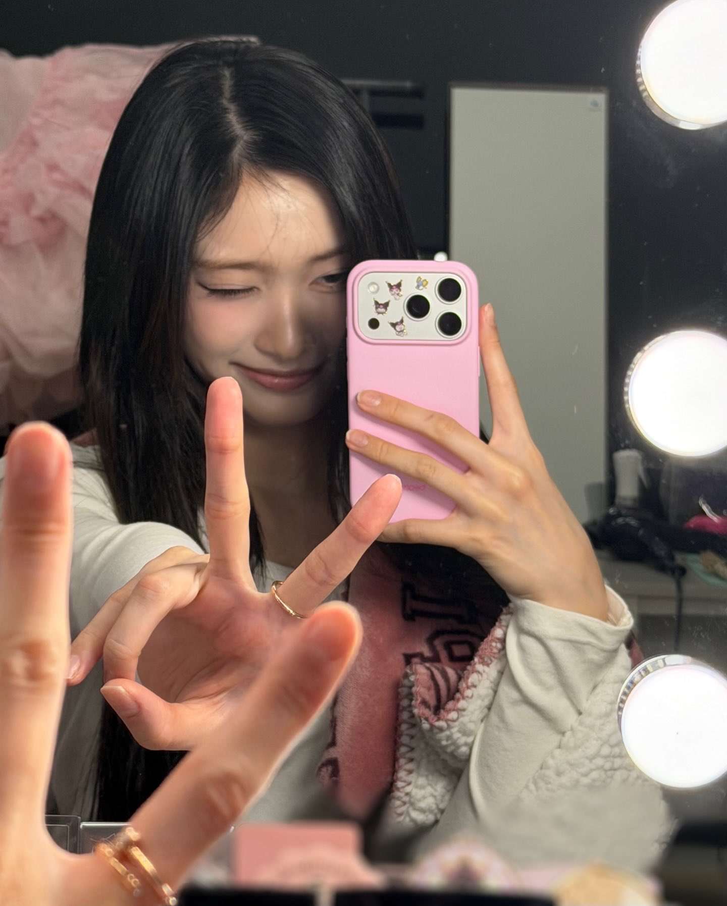 Latest photo of Leeseo (IVE)