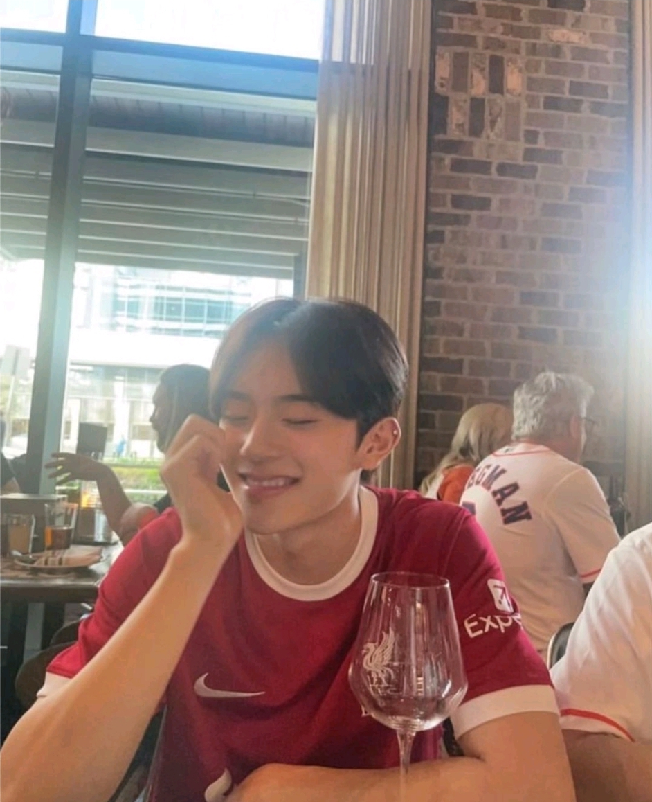 Behind-the-scenes cut of Kangmin (VERIVERY)