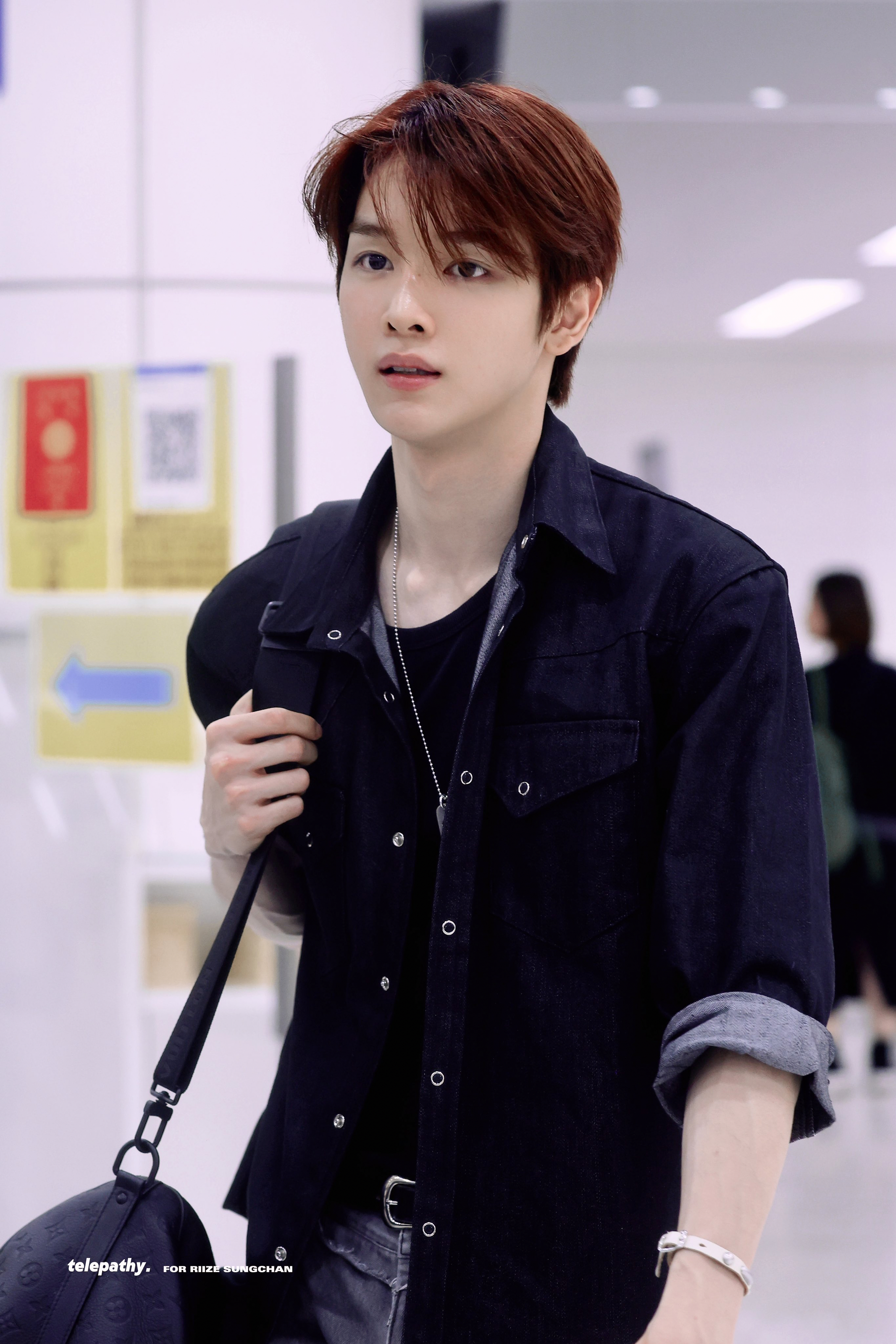 Latest photo of Sungchan (RIIZE)