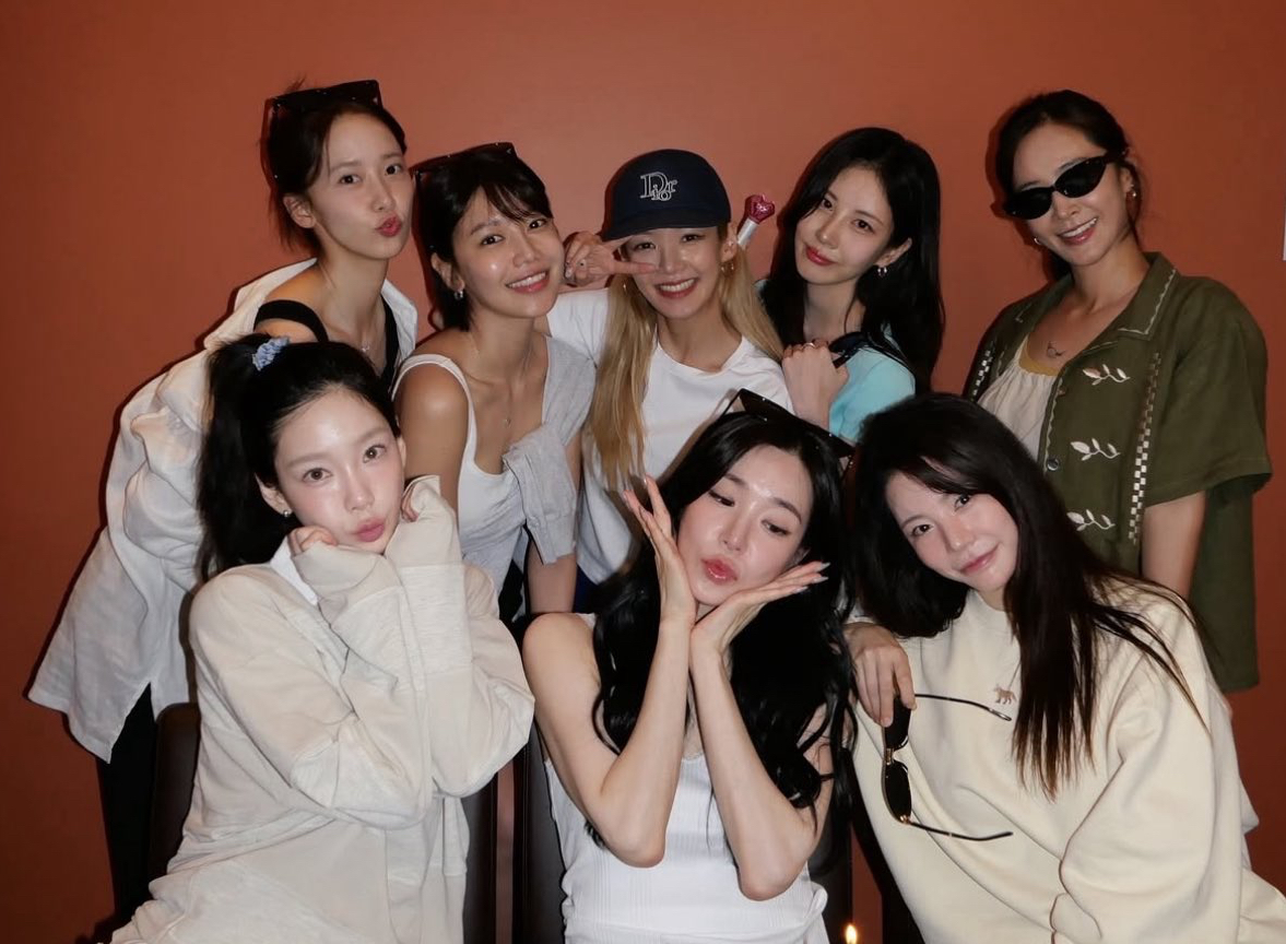A moment captured by Girls' Generation's fan