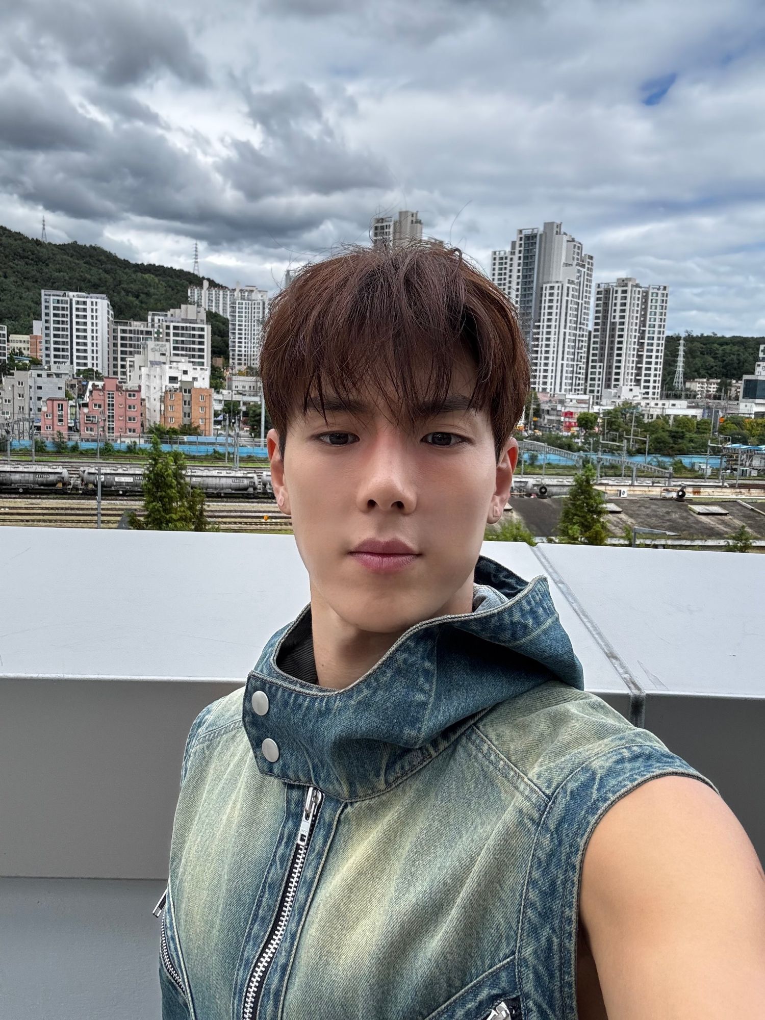 Shownu (MONSTA X)粉絲拍下的瞬間