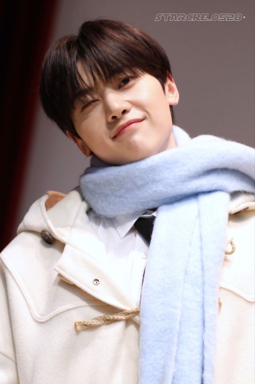 石马修 (ZEROBASEONE)的最新照片